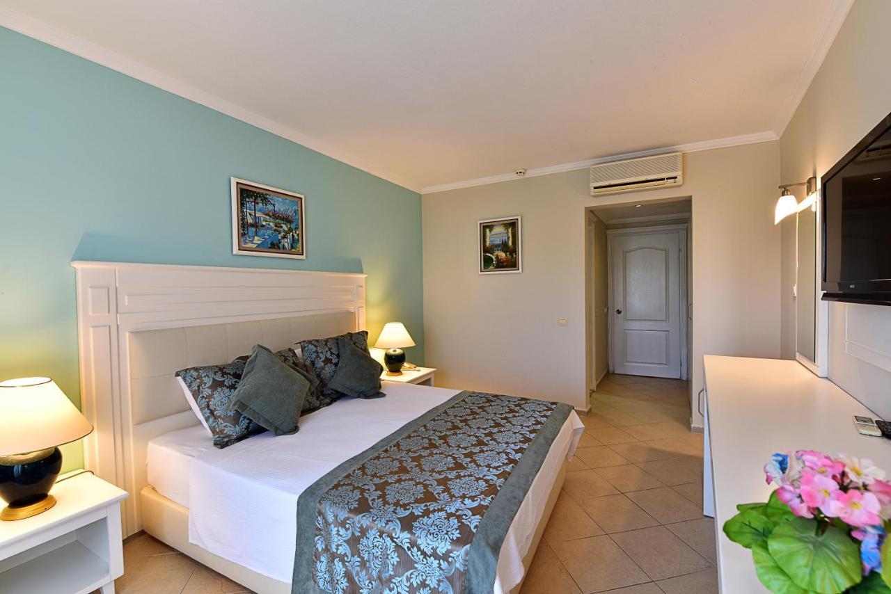 Ayaz Aqua Beach Hotel Bodrum ภายนอก รูปภาพ