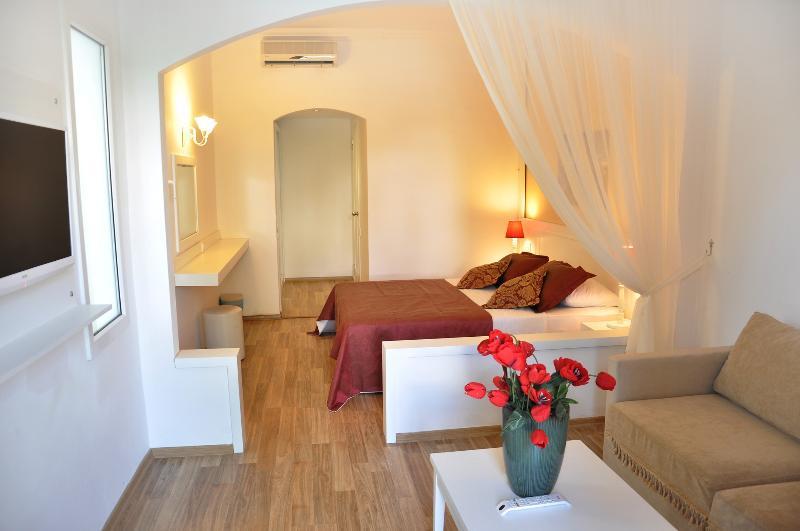 Ayaz Aqua Beach Hotel Bodrum ภายนอก รูปภาพ