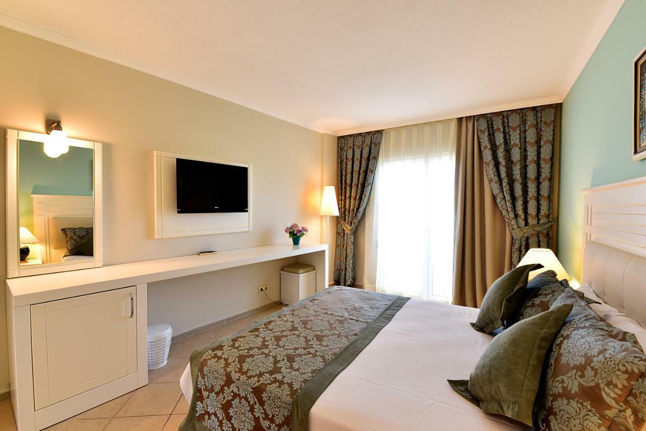 Ayaz Aqua Beach Hotel Bodrum ภายนอก รูปภาพ